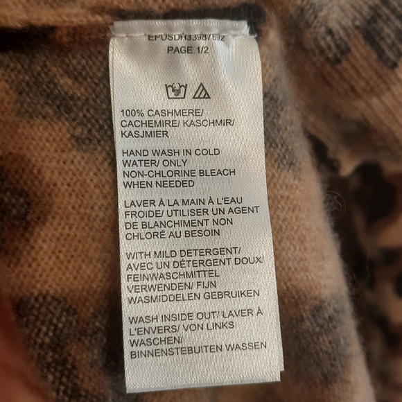 Lord & Taylor Leopard Print 100% Cashmere Crew Neck Sweater - Picture 5 of 10